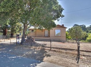 22830 Valley View Dr, Hayward, CA 94541