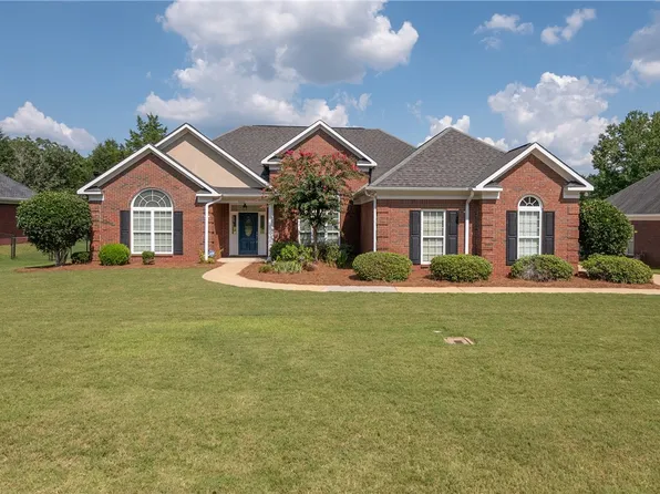 5206 Best Dr, Phenix City, AL 36867