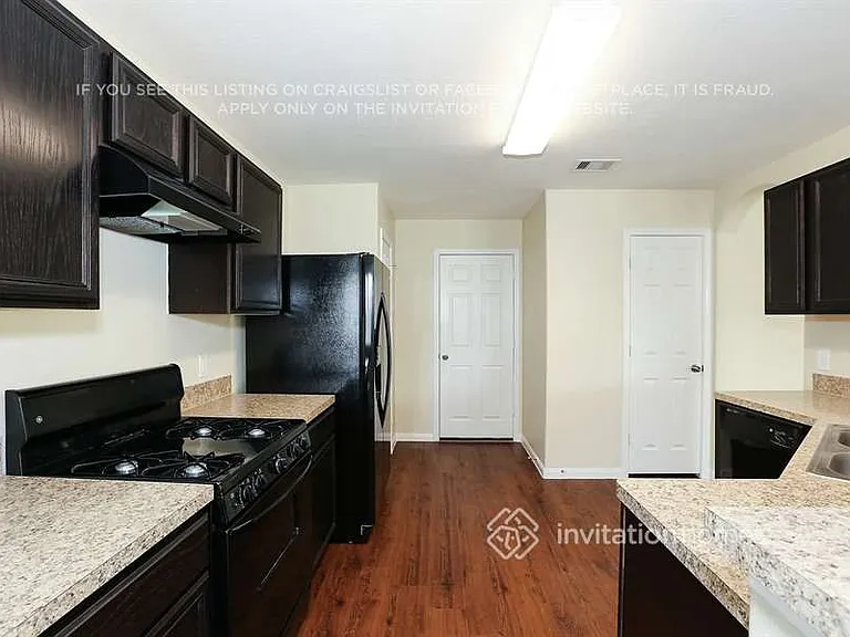 18747 Dennington Dr — Photo 6
