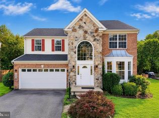 5969 Tapestry Dr, Woodbridge, VA 22193