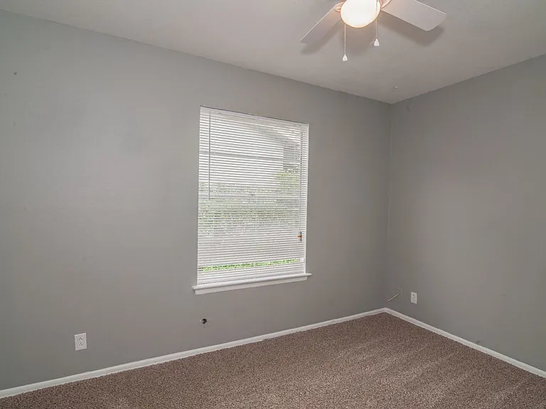 8730 Easy Valley St — Photo 11