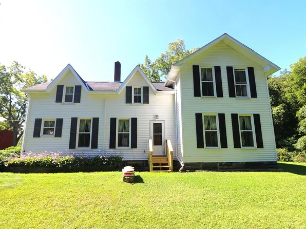 5583 State Route 303, Wakeman, OH 44889