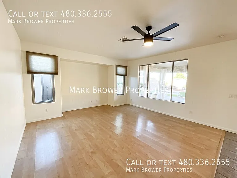1302 E Elgin Pl — Photo 12