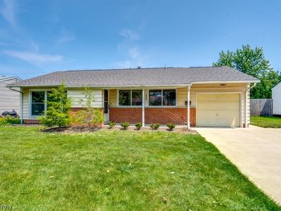 6663 Rochelle Blvd, Parma Heights, OH, 44130