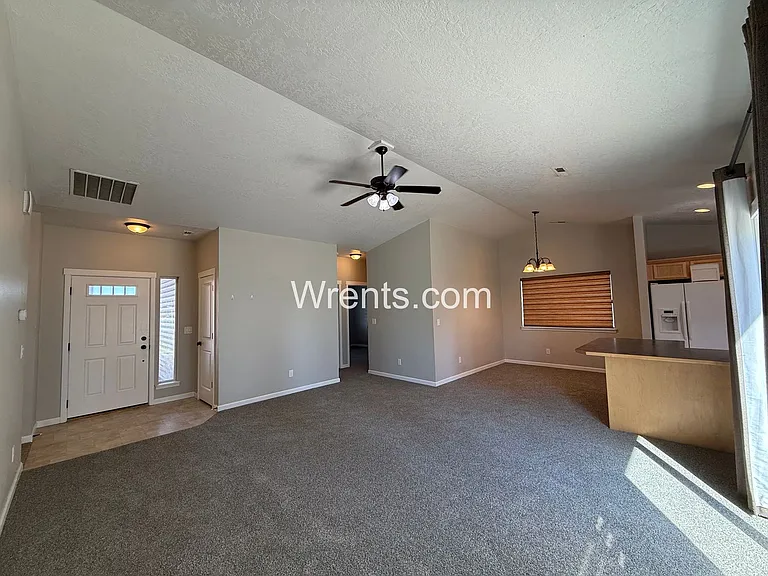 8410 W Campus Dr — Photo 4