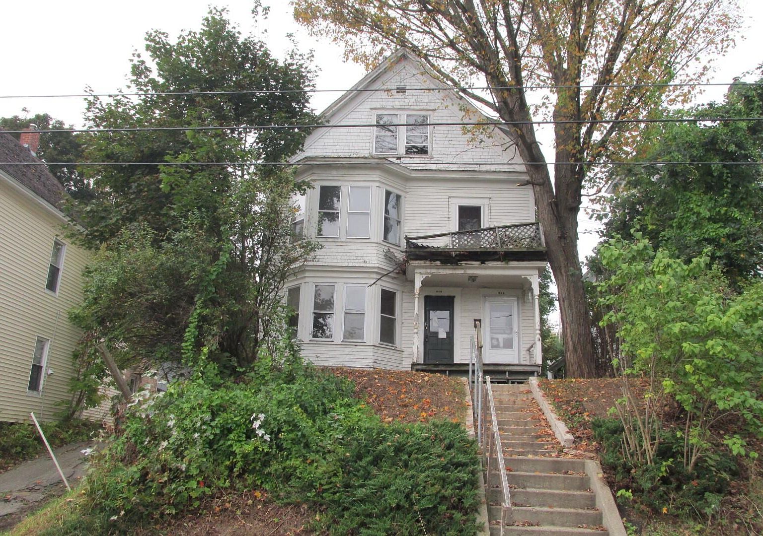 215 Penobscot Street, Peru, ME 04276 Zillow