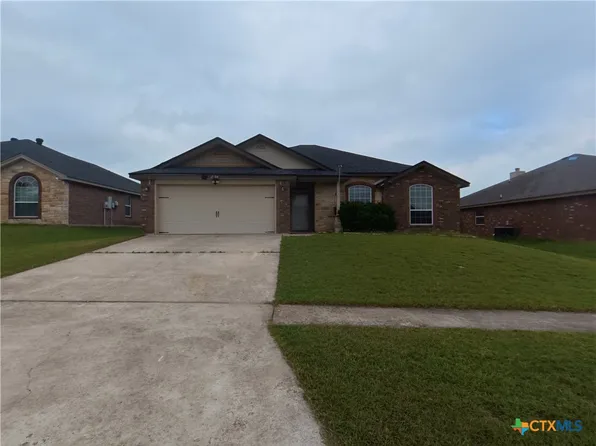 2704 Tarrant County Dr, Killeen, TX 76549