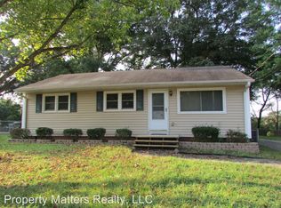 207 Meadow Dr, Gastonia, NC 28054