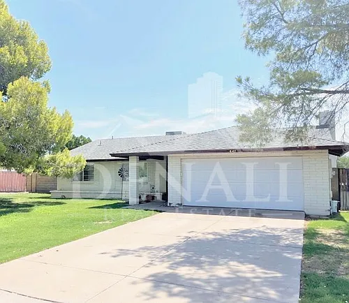 647 S Bermuda Cir Photo 1