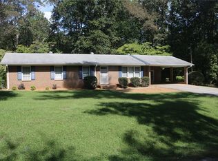 115 Newton Rd, Seneca, SC 29678