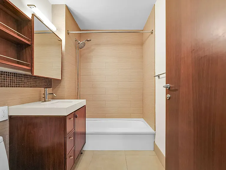 21-24 30th Ave #3E — Photo 7