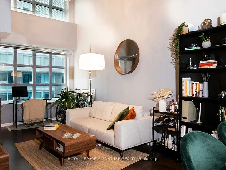 65 Liberty St #716 — Photo 9