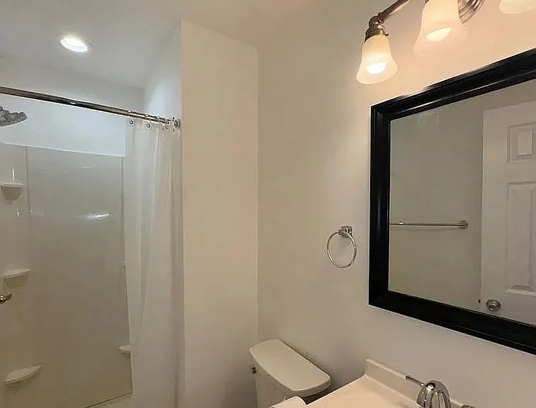 503 N Lakewood Ave #1 — Photo 6
