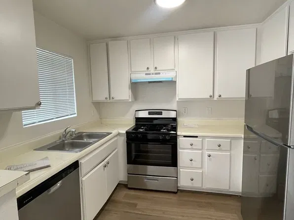 1115 Temple Ave #25, Long Beach, CA 90804