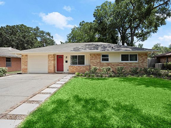 2nd image of 5106 W 43rd St