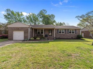 225 Haledon Rd, Chesapeake, VA 23320