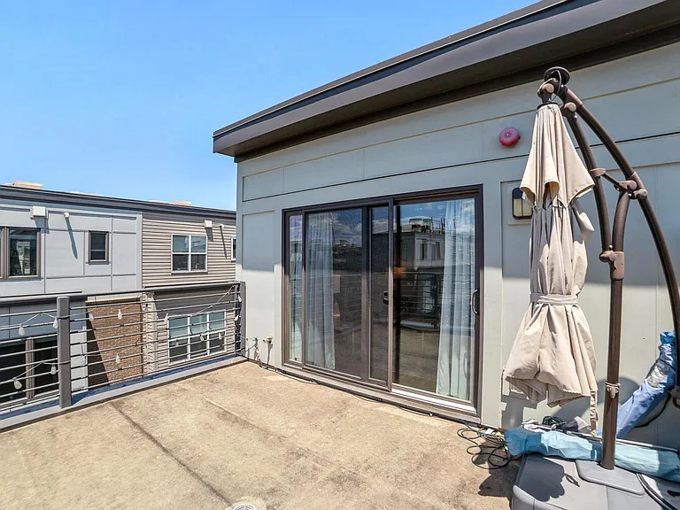 16223 Decker Pl #1 — Photo 34
