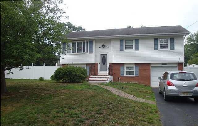 1st image of 1541 Windsor Ave
