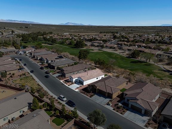 4th image of 5675 E La Campana Dr