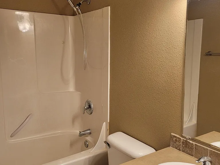 1528 Boulder Creek St SE — Photo 12