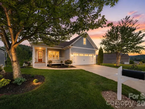 14 Rose Creek Rd, Leicester, NC 28748