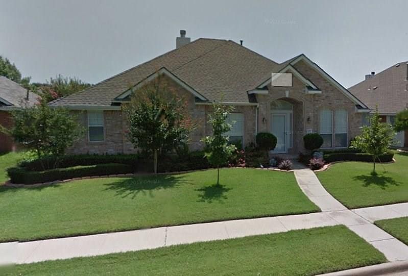 1st image of 2902 Pecan Meadow Dr