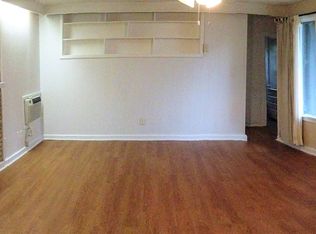 608 S Mattis Ave APT B, Champaign, IL 61821