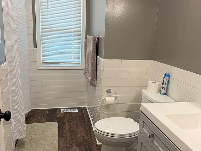 1036 Churchill Dr — Photo 18