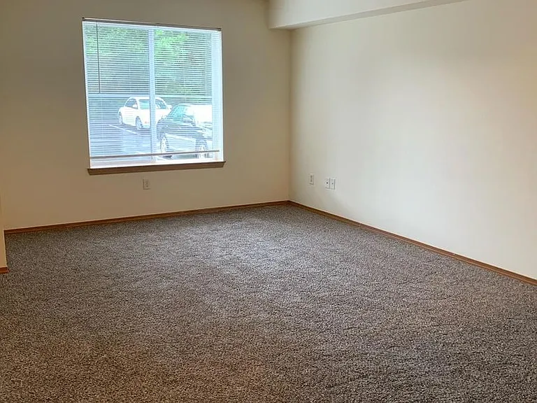 Belleau Woods Apartment Homes — Photo 12
