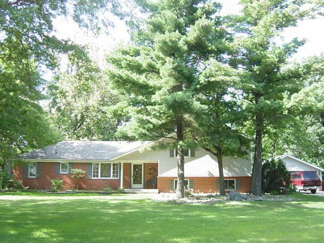 1st image of 35870 Oakwood Ln
