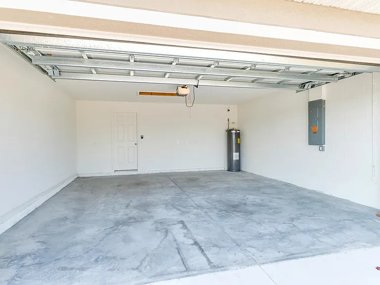 2313 NW 23rd Ter — Photo 5