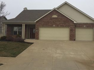 2118 Kingsbury Dr, Lafayette, IN 47909