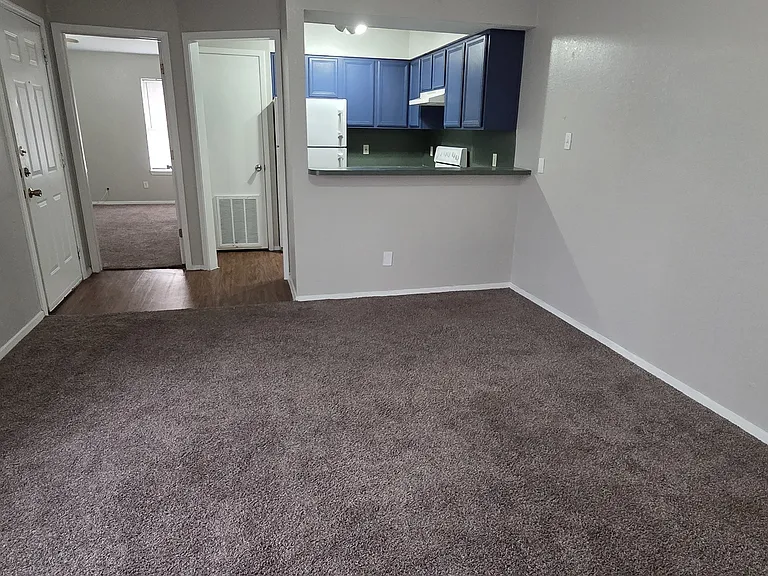 Northridge Apartments — Photo 41