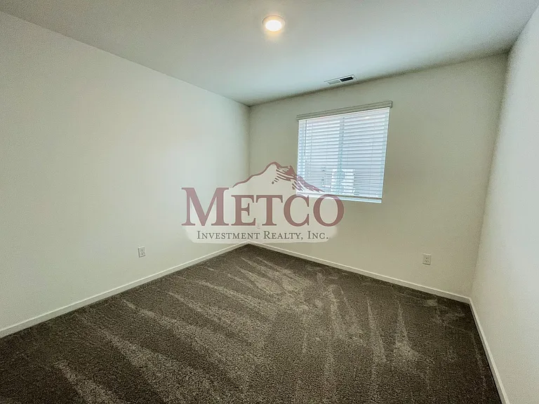 25229 Todd Way — Photo 12