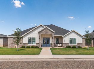 1306 N 14th St, Wolfforth, TX 79382