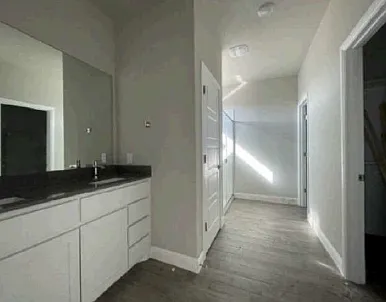 2112 Blackcap St — Photo 4