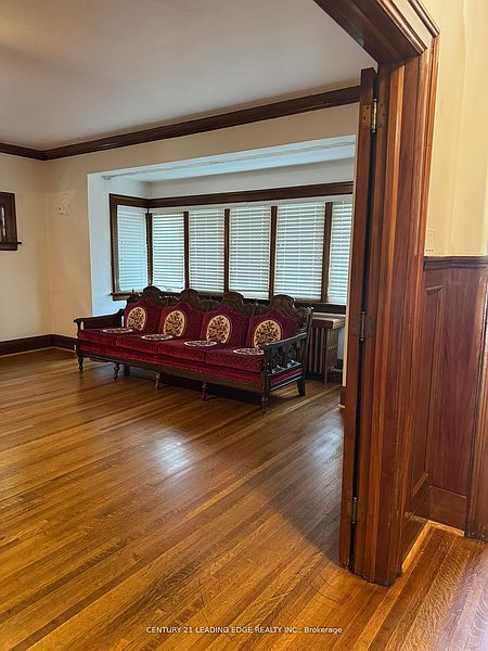 Toronto House for rent - 4 Bedrooms — photo 5