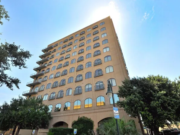 507 Sabine St APT 304, Austin, TX 78701