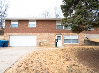 6947 Willow Wood Dr, Saint Louis, MO