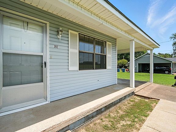 3rd image of 392 Wortham Dr