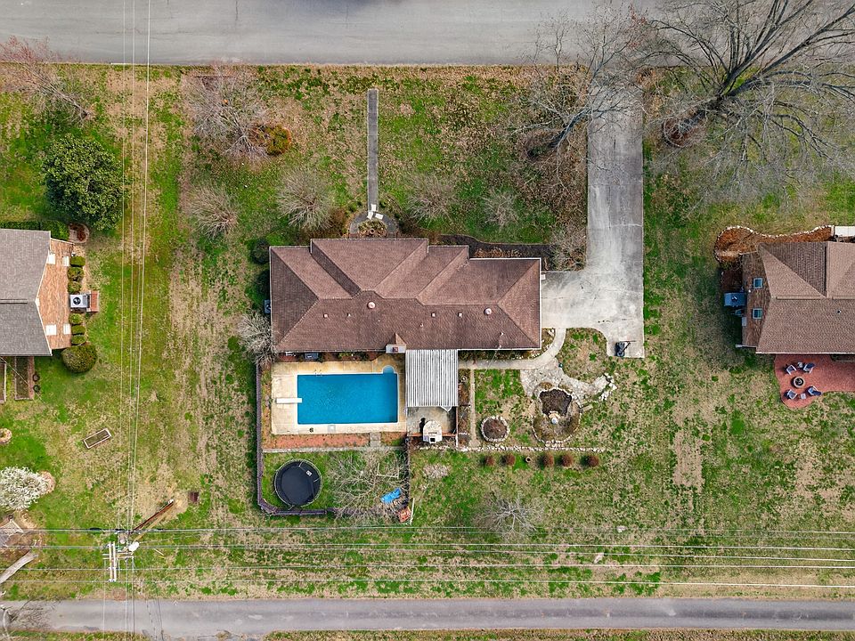 1st image of 1882 Wellsbrook Dr