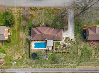 1882 Wellsbrook Dr, Fayetteville, TN 37334