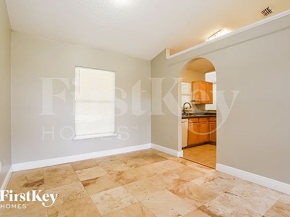 3rd image of 3325 Croton Ave