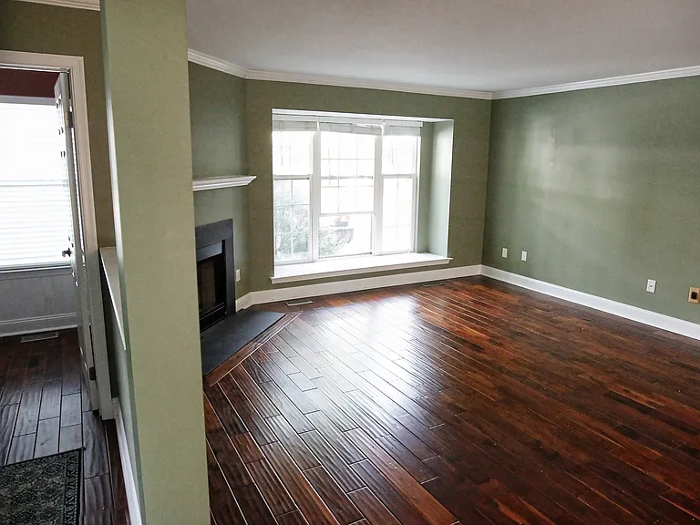102 Whistling Swan Ln — Photo 6