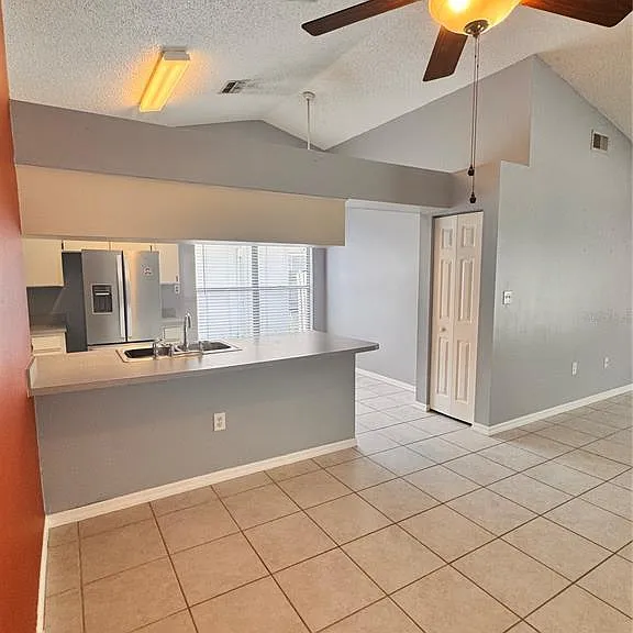 2070 Sarah Louise Dr — Photo 15