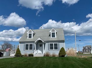 31 Chadwell Ave, Sandwich, MA 02563