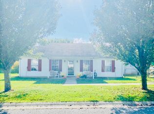 1046 Arlington Ave, Mount Sterling, KY 40353