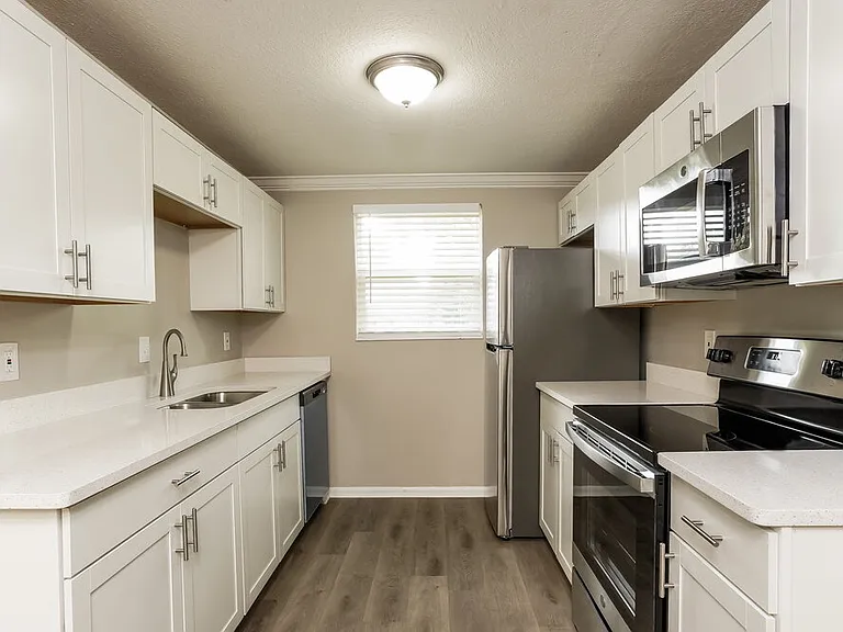 2796 Kiowa Ave — Photo 6