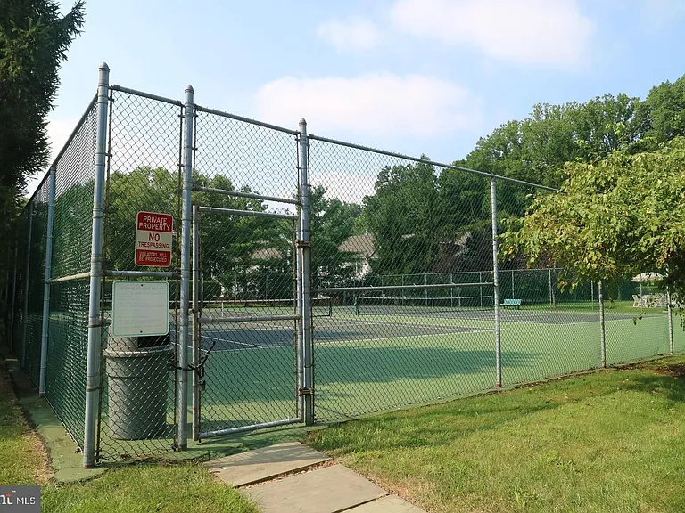 2406 Brookhaven Dr — Photo 21