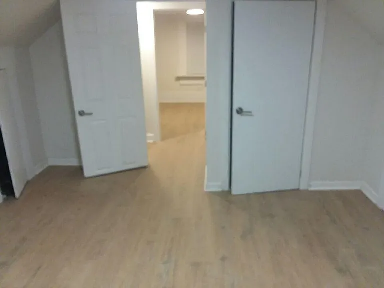 119 E Wilson St — Photo 18